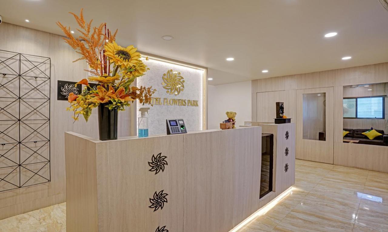 Itsy Hotels Flowers Park Nashik Dış mekan fotoğraf