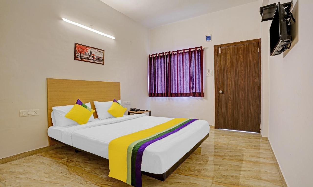Itsy Hotels Flowers Park Nashik Dış mekan fotoğraf