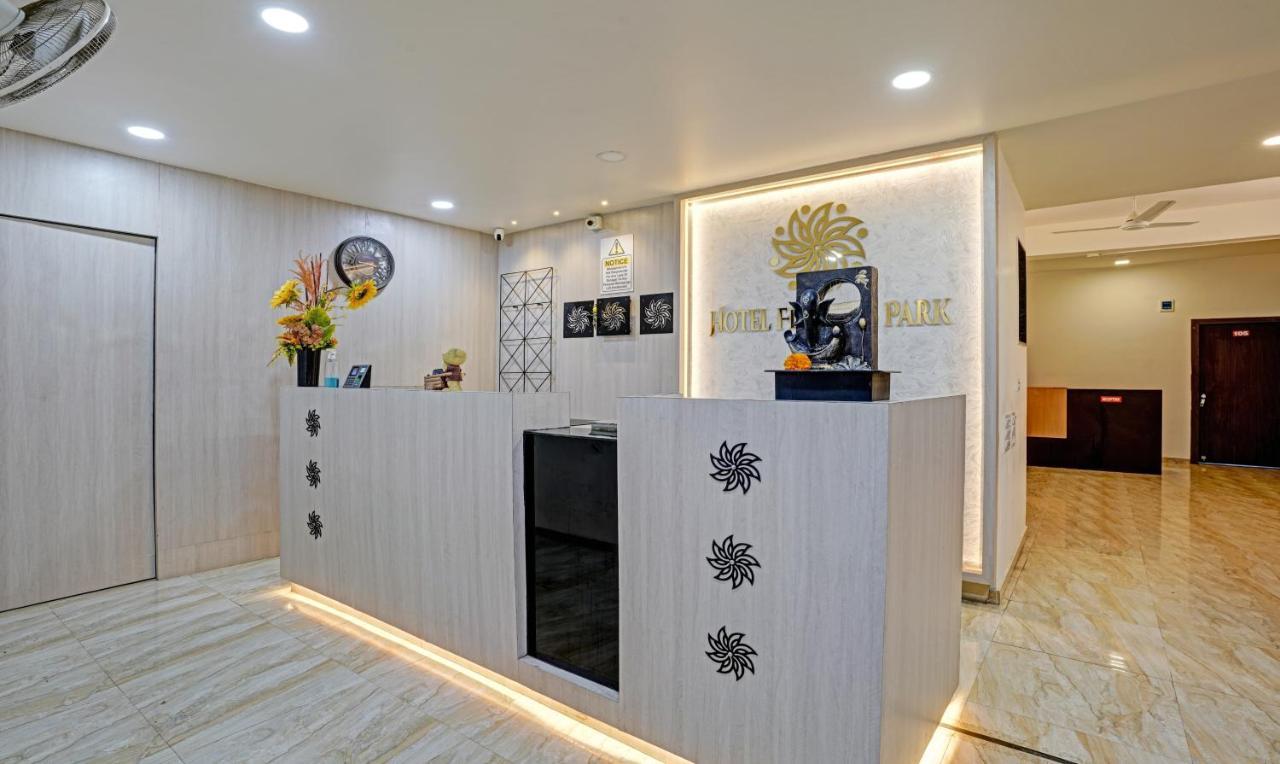 Itsy Hotels Flowers Park Nashik Dış mekan fotoğraf